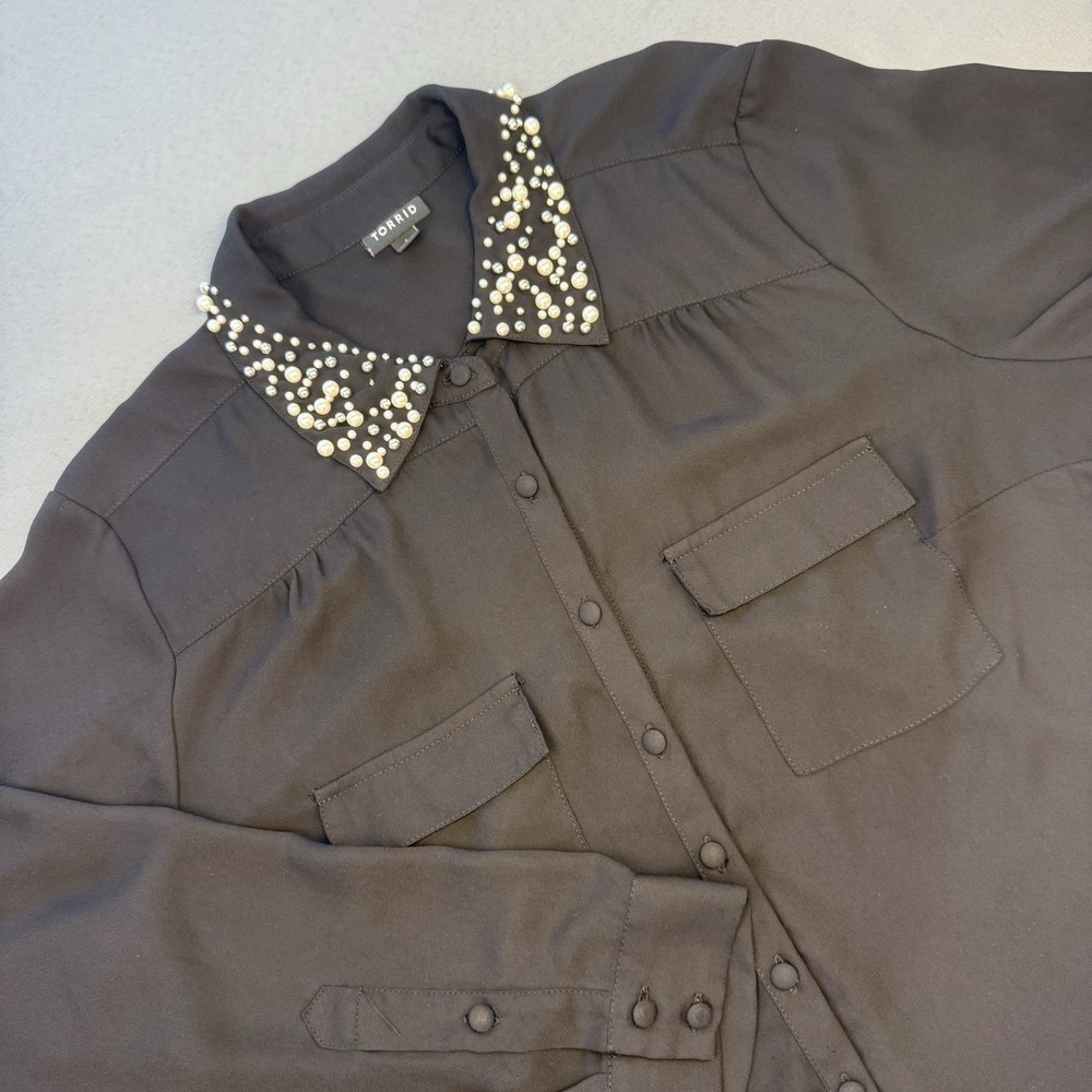 Torrid Madison Black Georgette Pearl Collar Button Front Blouse Plus Size 1XL 1X